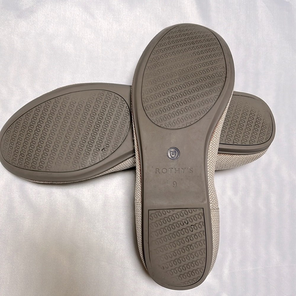 Rothy’s Flats round toe - Picture 3 of 9